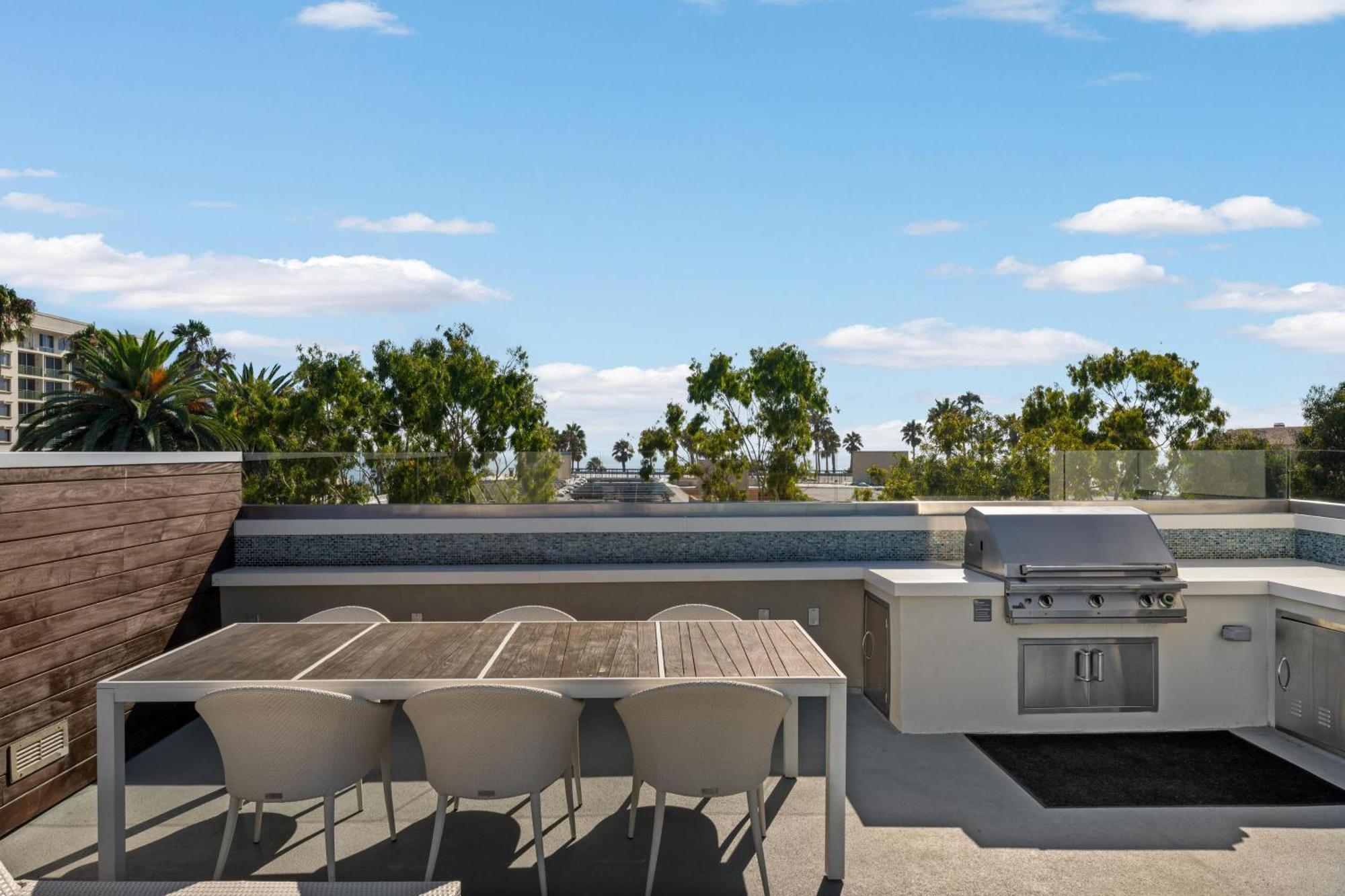 Carnelian Calm-pool Bbq Rooftop Walk To The Appartamento *