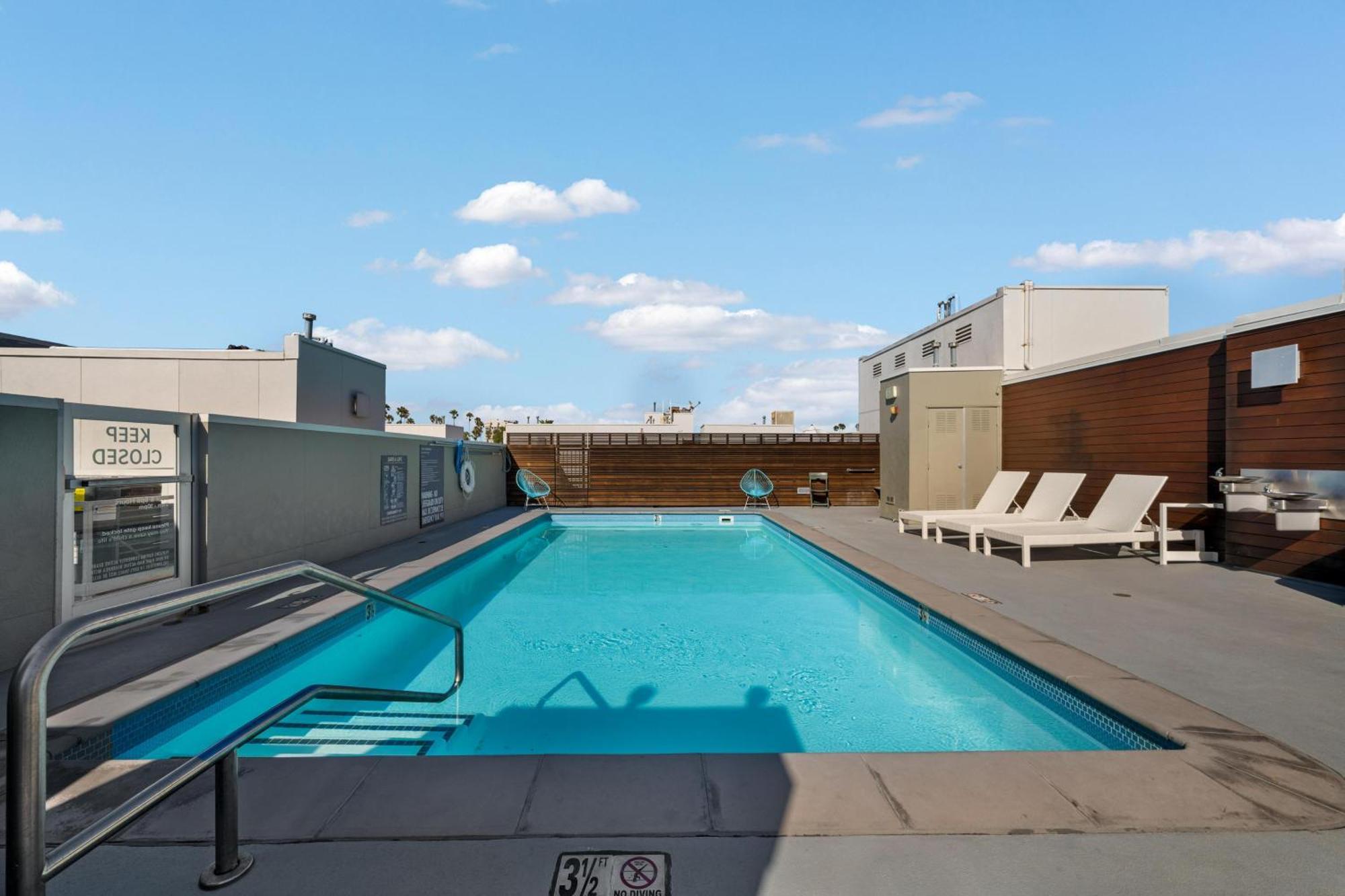 Appartamento Carnelian Calm-pool Bbq Rooftop Walk To The